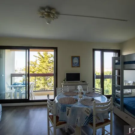 Meuble - 4 Personnes, Vue Port - Fr-1-825-34 La Rochelle (Charente-Maritime)